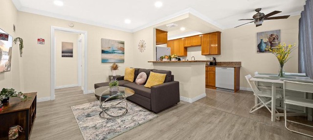 Cozy & Serene ~ 12mins to Downtown LA