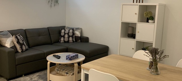 Cozy Suite in Vancouver’s Oakridge Area