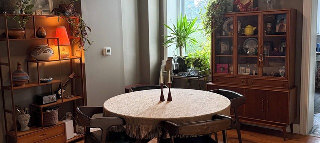 Creative’s charming 2-bedroom house in Philadelphia, HVAC/mid- century esthetic.