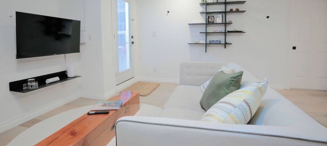 Cute Executive Basement Suite