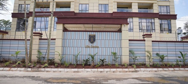 Da'Bryl Luxury Suites