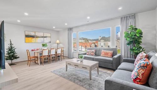 Daly city 3B Home Great location