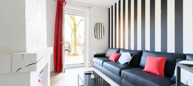 Daumier - New 2 Bdrs Flat near la Seine