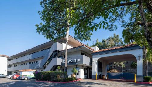 Days Inn by Wyndham Encinitas Moonlight Beach