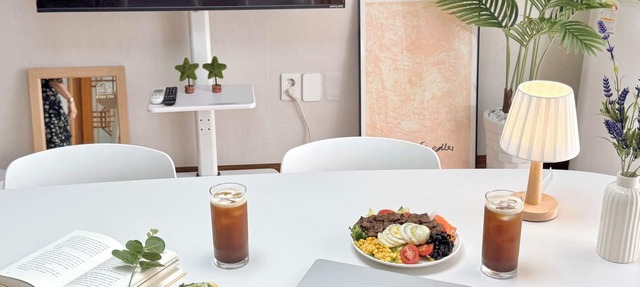 Deagu Stay On, A 5-minute walk from Anjirang Station, Apsan Cafe Street