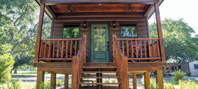 Deluxe Rustic Tiny Cabin