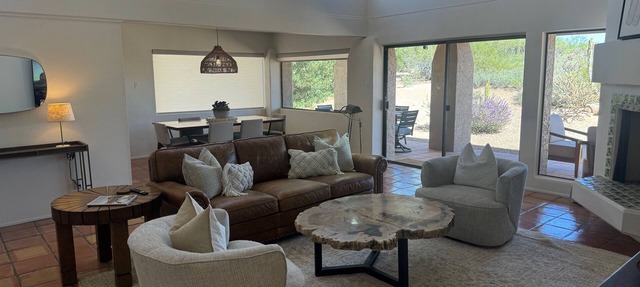 Desert Golf Living in The Boulders fully Furnished