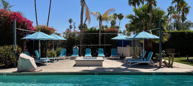 Desert Paradise - A Men's Clothing Optional Resort