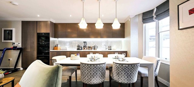 Designer 2BR/2BA w/AC Sonos 5min Oxford Circus