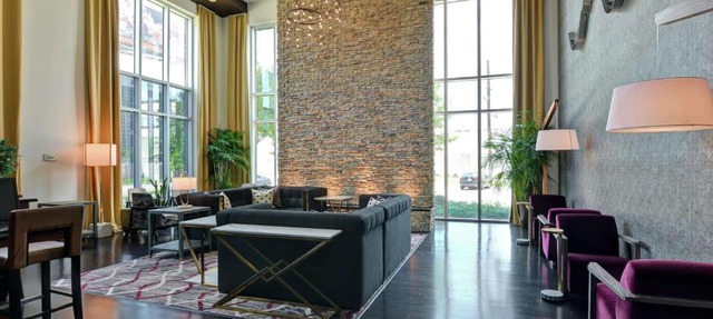DoubleTree by Hilton Hotel Baton Rouge
