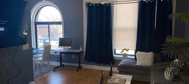 Downtown Condo with iMac work station