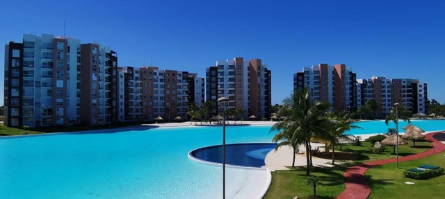 Dreams Lagoon