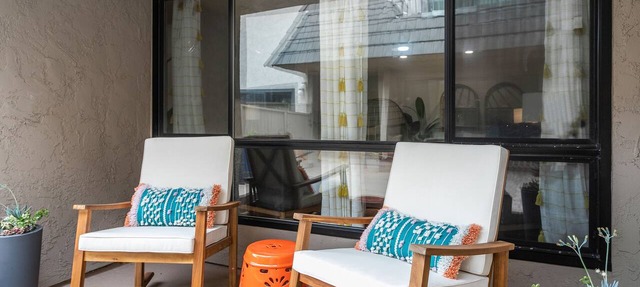 Drift Away - Vacation Townhome - A/C, Pool, Tennis & Walk to Beach & Dining