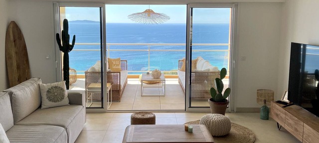 DUPLEX SEA VIEW SANGUINAIRES