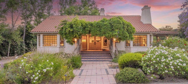 East End Pixie Orchard Getaway Long-Term Rental