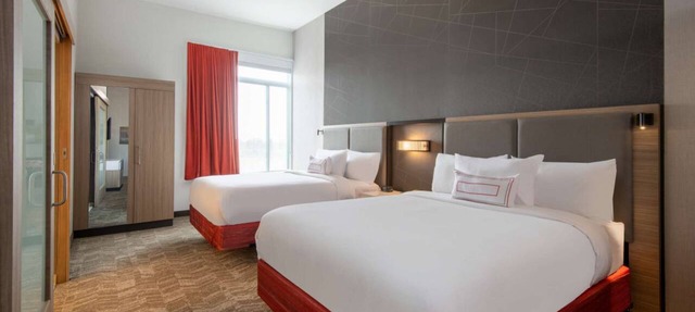 Easy Denver Access | Indoor Pool + Free Parking