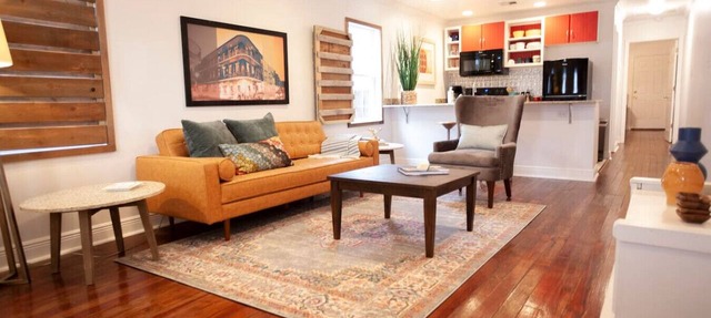 Eclectic Uptown Apt | Blocks to Magazine Street
