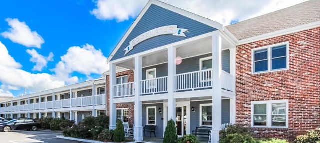 Edgewater Beach Resort