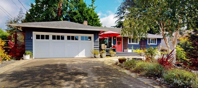 Edmonds Magic Garden