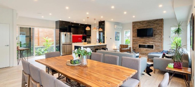 Elegant and Stylish Retreat in Leafy Epsom