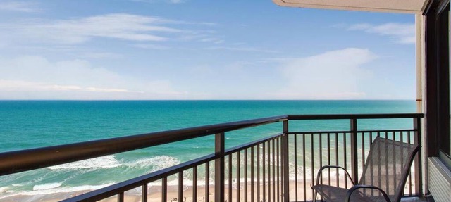 Enjoy Luxurious Oceanfront King Suite! Dogs OK! 1406