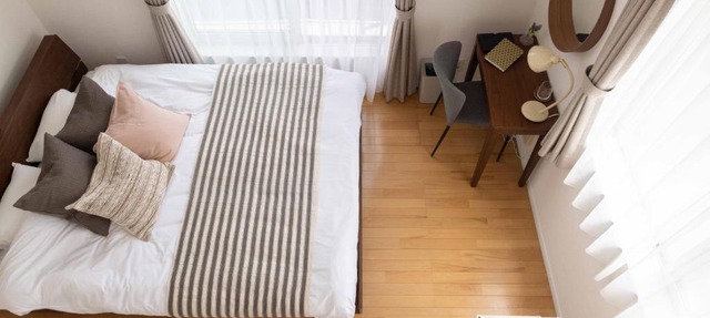 Entire Sangenjaya Home, 2 stops to Shibuya, Good access to Shinjuku, Direct Access to Harajuku, 8 minutes by bus T61 to Kitazawa 下北沢, Lani's Place at Sangenjaya