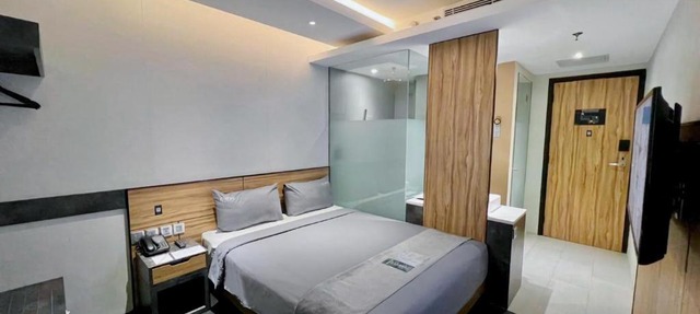 Erian Hotel