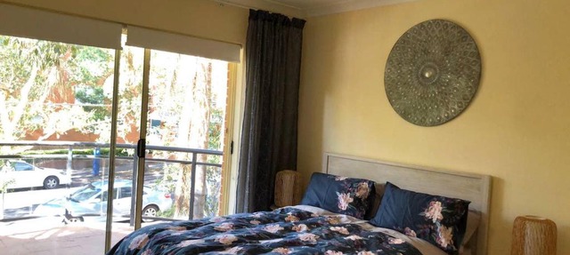 Escape to Strathfield for 8 guests