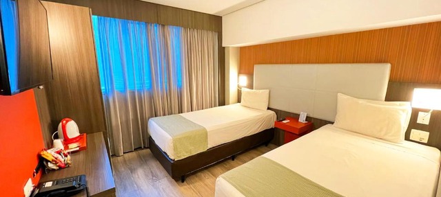 Esuites Hotel Recreio Shopping