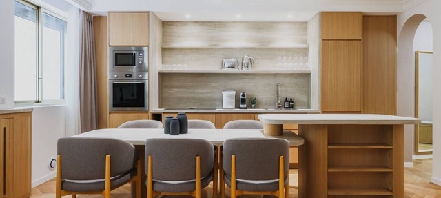 Exceptional flat - 1BD/6P- Arc de Triomphe
