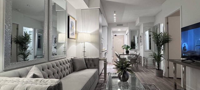Executive 1 Bedroom Vaughan Metropolitan Condo
