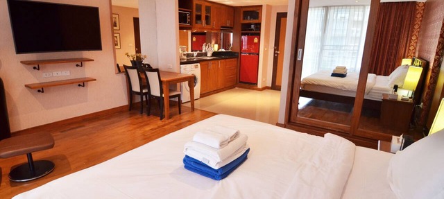 Executive studio,615, 5 Star, Night Bazaar area
