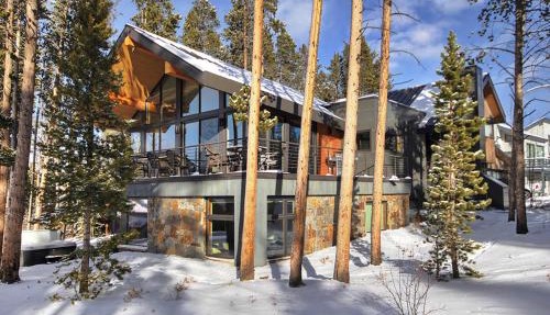 Experience luxury in this 4-bedroom Cloud Cabin in Breckenridge!