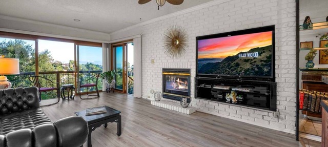 Experience The Hollywood Hills Views