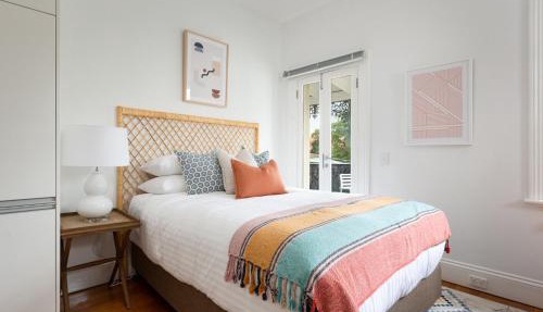 Explore Sydney Staying in Perfect Located Studio
