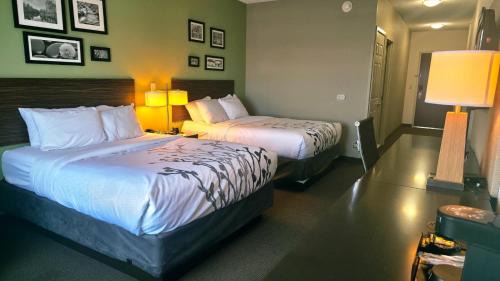 Express Inn & Suites