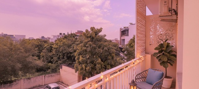 FabHotel Aravali Suites - DLF Phase 3