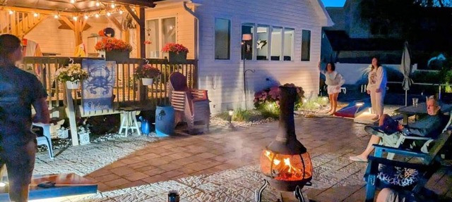 FALL SPECIAL:Charming 2bedroom waterfront home in boating community of Waretown