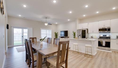 Family-Friendly Ozark Villa - Centrally Located