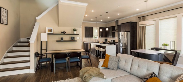 Family Ready Fully Equipped House 3 Bedrooms and 2.5 Baths