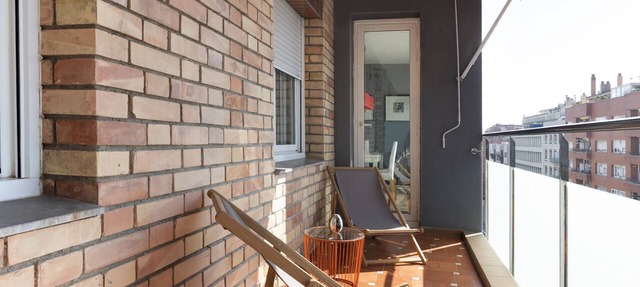 Fancy and Sunny central apartment