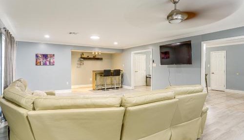 Fenced Backyard: Spacious New Orleans Home!