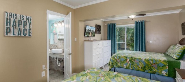 Five Palms Suite 106 - Daily - Weekly - Monthly
