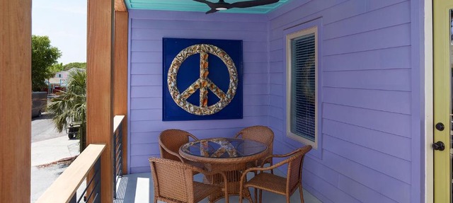 Folly Vacation Great Location, Super Cute & Spacious Apt B
