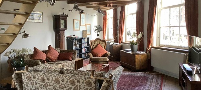 Former Rembrandt workshop two bedroom B&B