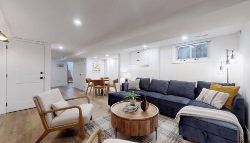 Fresh and Modern Guest Suite