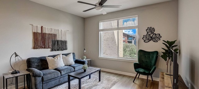 FRONTDESK Five Two At Highland Apts Downtown Austin