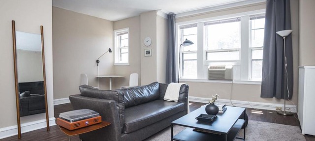 FRONTDESK Nice 1 BR Apt by Smart Museum of Art