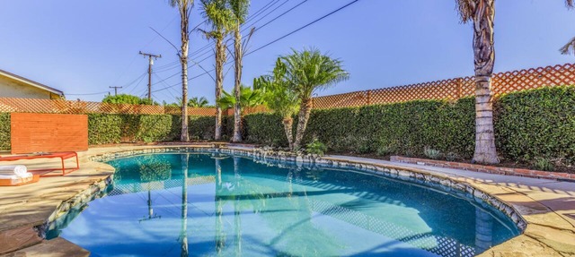 Funtierland + Maverick + Wifi + Pool + Pet Friendly