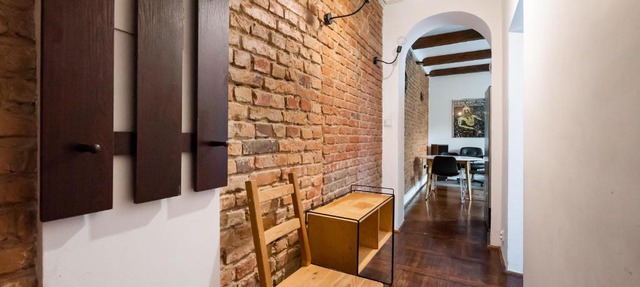 Głogowa Bricks Apartment by BookingHost